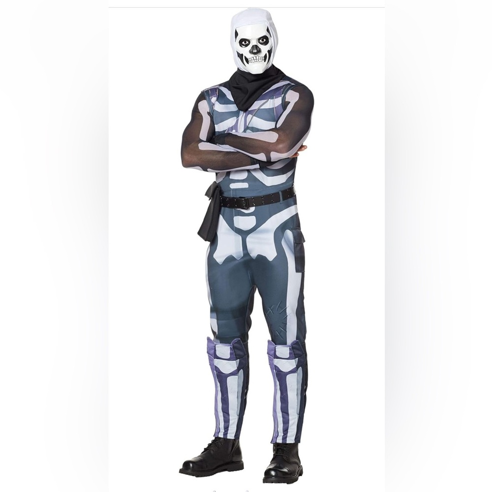New Spirit Halloween Adult SM Fortnite Skull Trooper Costume OFFICIALLY LICENSED